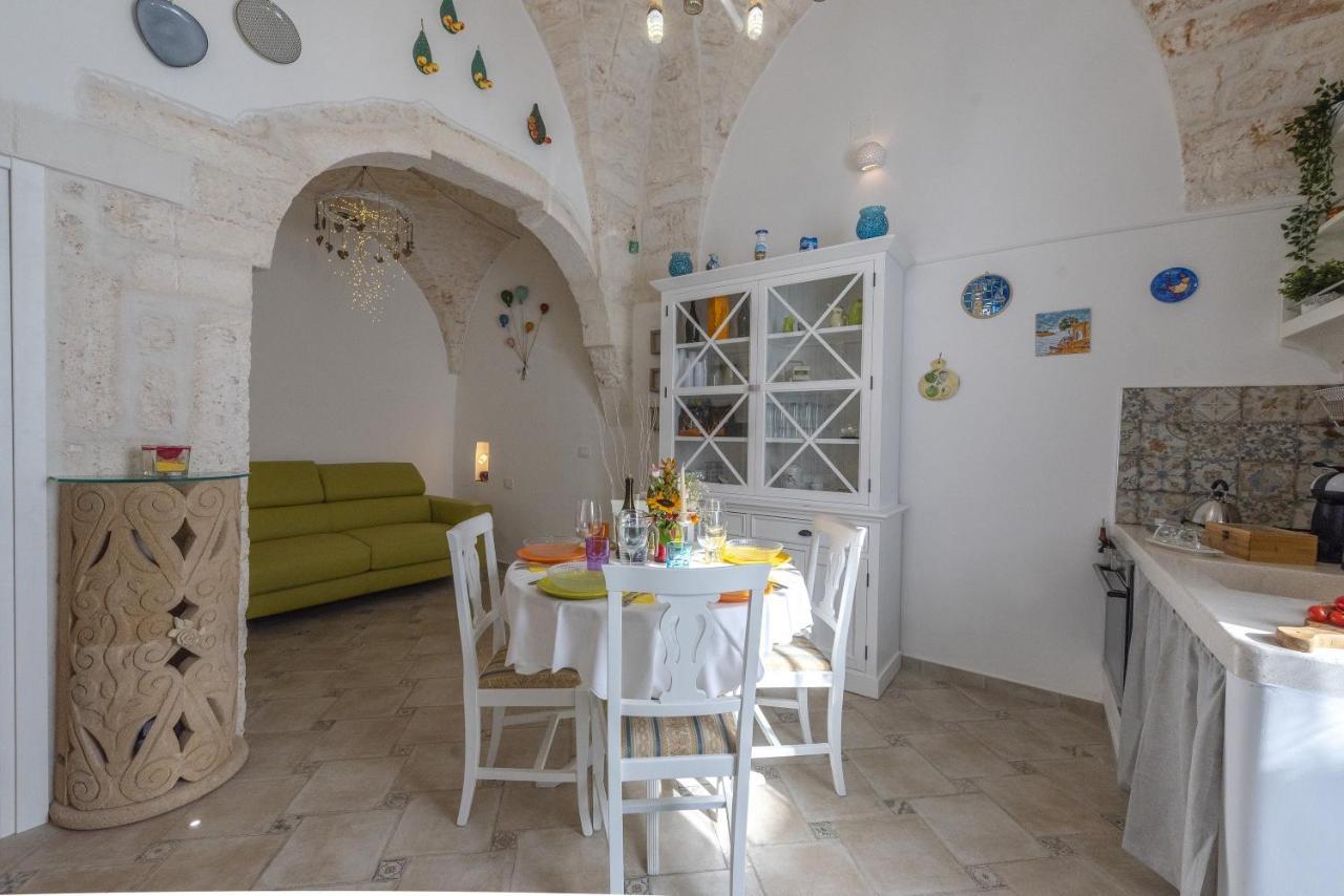 Le Alcove Del Leopardi Apartment Ostuni Exterior photo