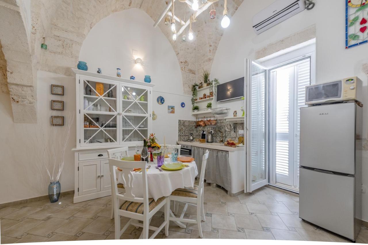 Le Alcove Del Leopardi Apartment Ostuni Exterior photo