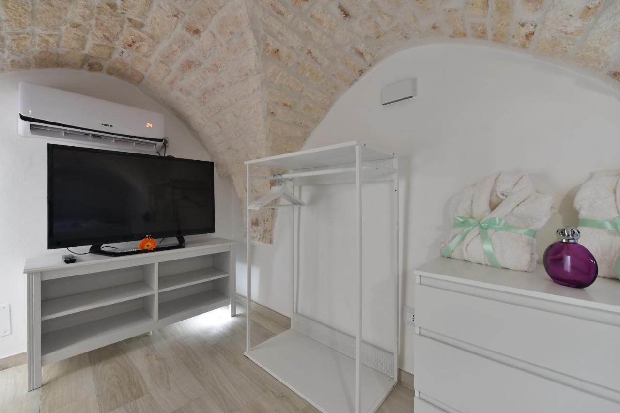 Le Alcove Del Leopardi Apartment Ostuni Exterior photo