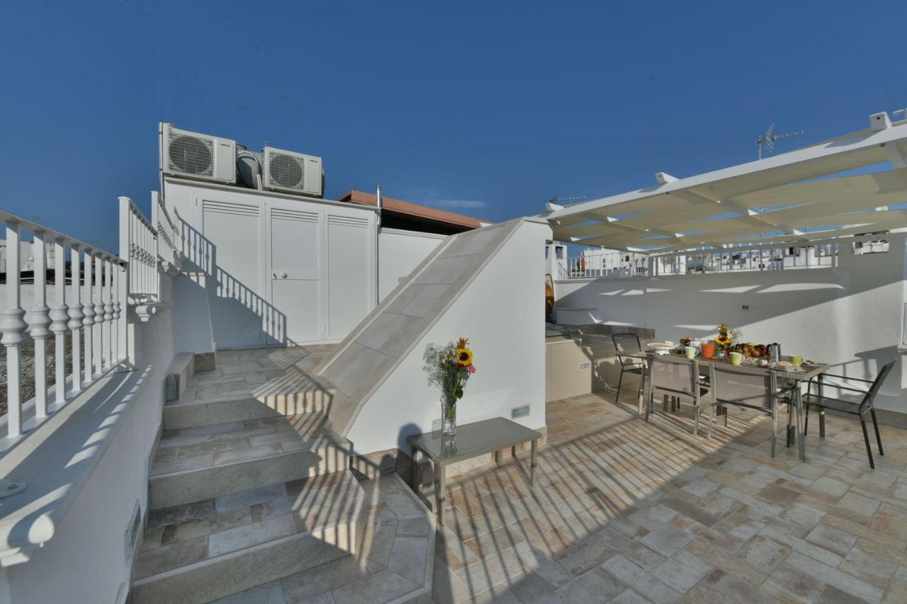 Le Alcove Del Leopardi Apartment Ostuni Exterior photo